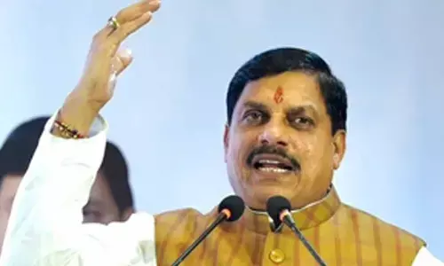 MP CM pays tribute to Subhas Chandra Bose on his birth anniversary