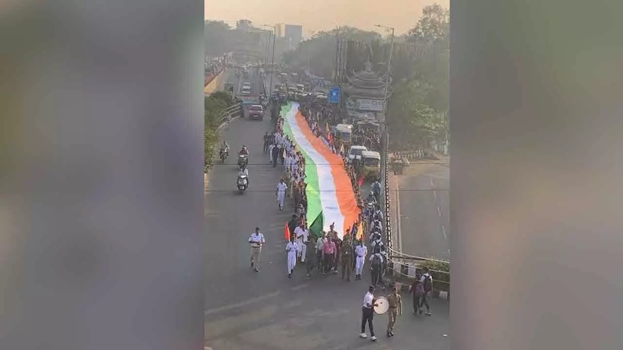 Visakhapatnam: A 75-ft-long Tiranga rally Visakhapatnam: A 75-ft-long Tiranga rally