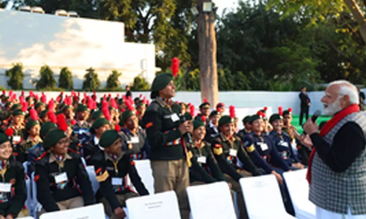 PM Modi encourages Republic Day participants to engage in social change and nation-building PM Modi encourages Republic Day participants to engage in social change and nation-building