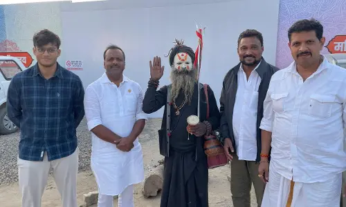 Karnataka Assembly Speaker Visits Prayagraj Maha Kumbh Mela and Hazrat Makhdum Saadat Dargah on Invitation from Uttar Pradesh Speaker