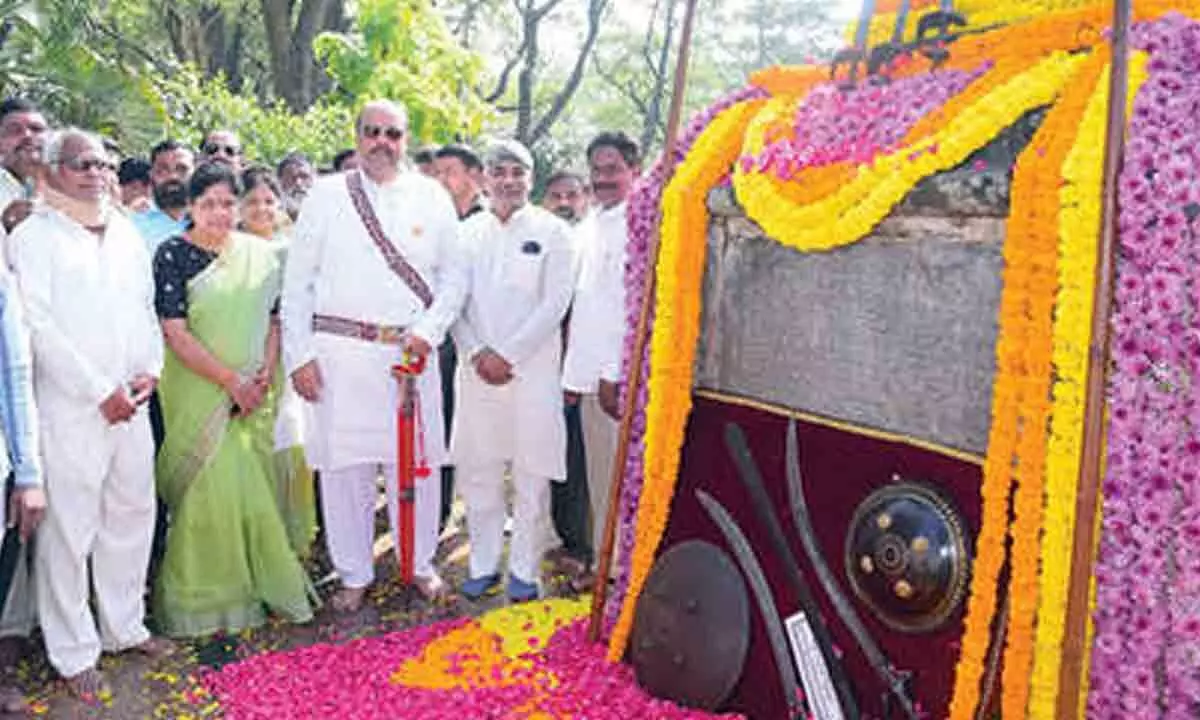 Tributes paid to Bobbili war martyrs Tributes paid to Bobbili war martyrs