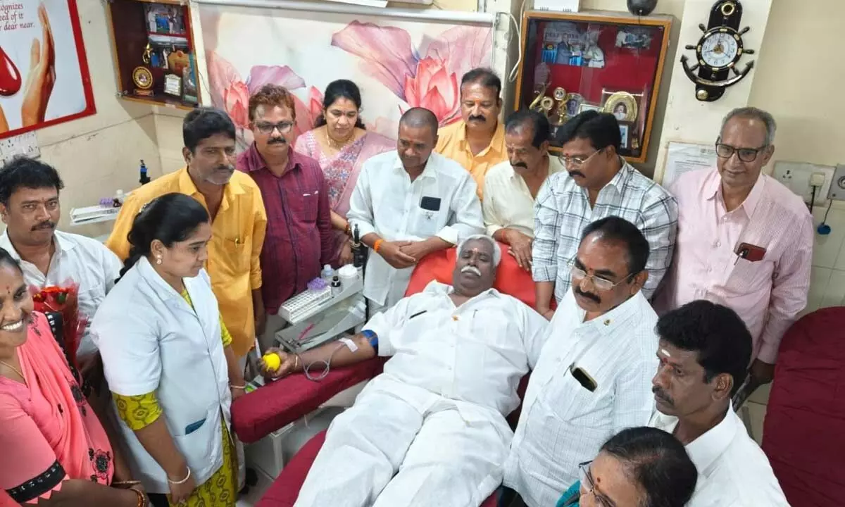 BJP leader Adabala celebrates birthday by donating blood