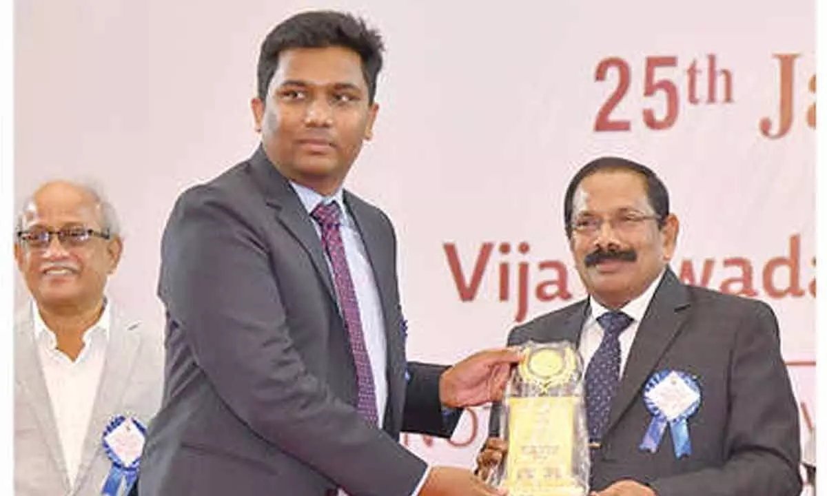 Kakinada Collector receives Best RO Award