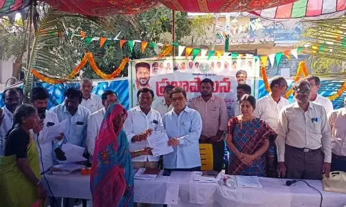 Alampur Market Yard Chairman Doddappa Joins Launch of Key Welfare Schemes Under Telangana Congress Government