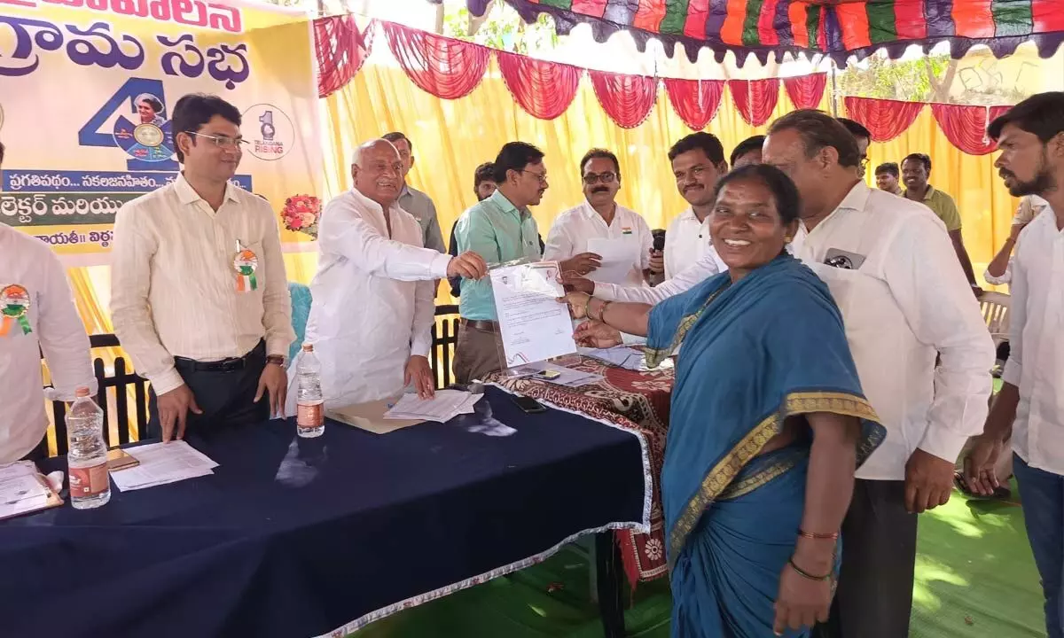 Govt guarantees should be implemented Govt guarantees should be implemented