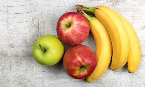 Apple vs. Banana: The Best Breakfast Fruit for a Healthy Start to Your Day