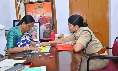 Minister adopts wild animals