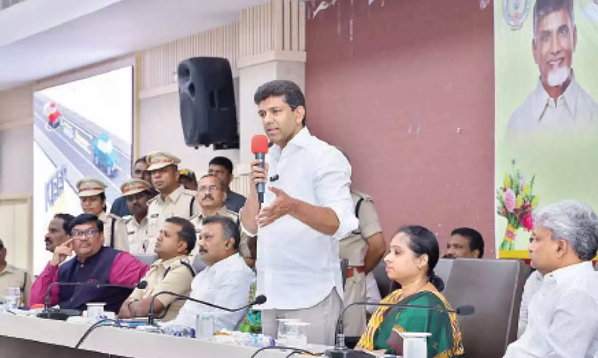 ‘Wearing helmet will not result in hair loss’