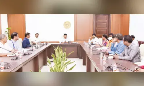 AI to ensure Indiramma roof over head of eligible: Mantri