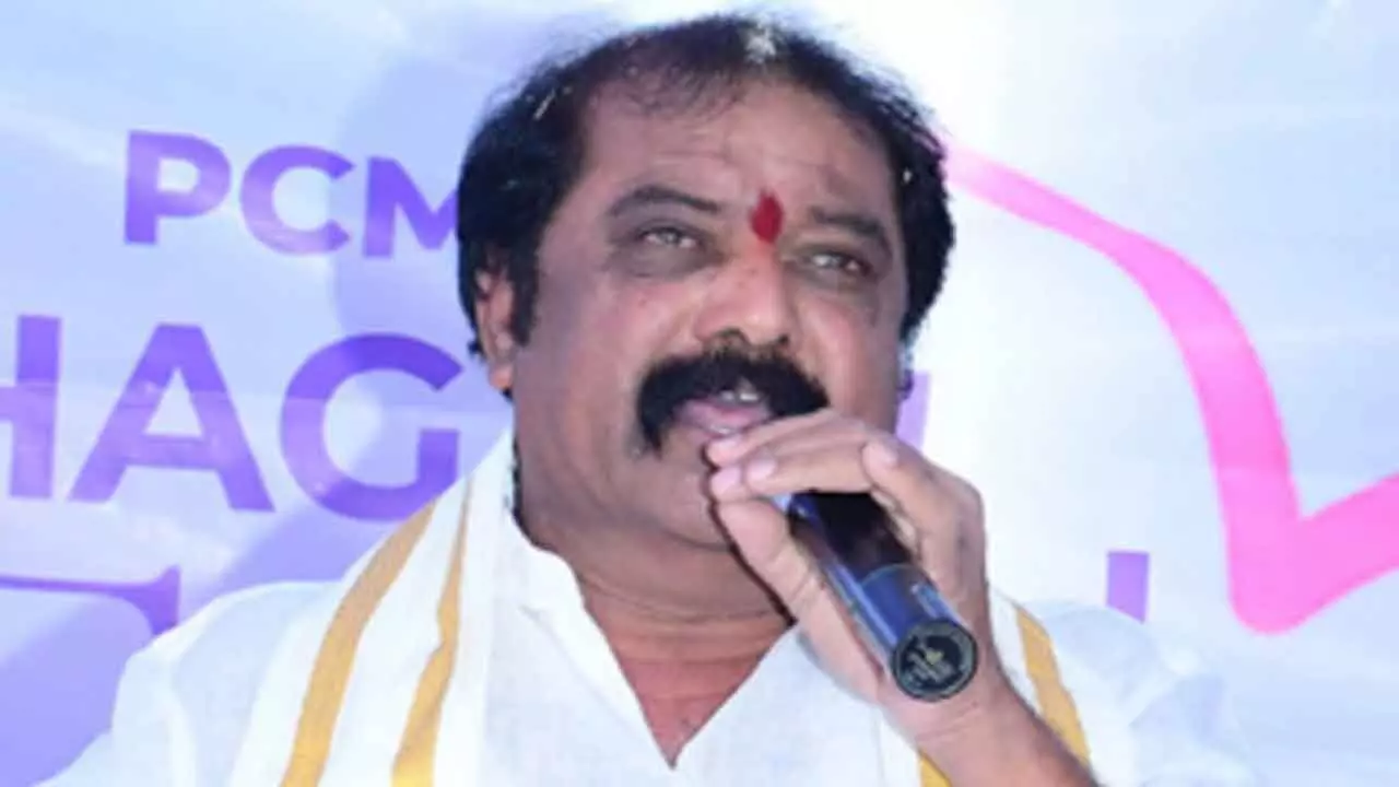 Jayaram’s ‘train track’ threat to journalists triggers a storm Jayaram’s ‘train track’ threat to journalists triggers a storm