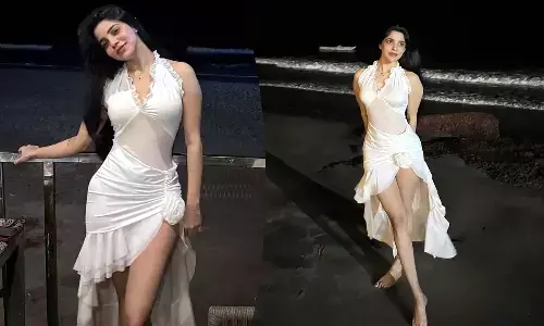 Divya Bharathi’s beachside pictures becomes talk of the town