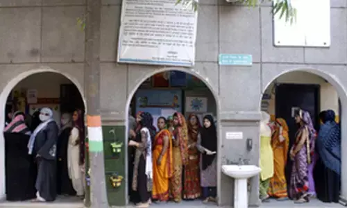 SC grants 3 more weeks to ECI to explain rationale behind increasing number of electors per polling station