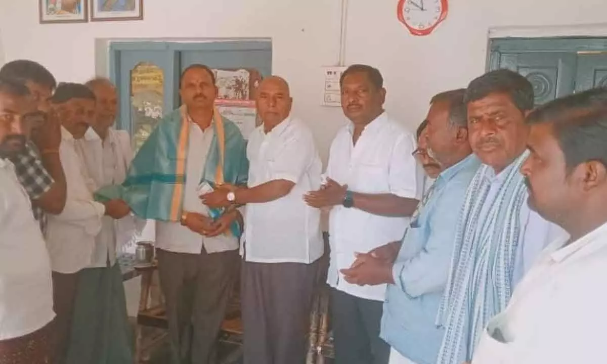 ₹50,000 Donated for Sri Sri Bhagiratha Maharshi Statue Installation in Gattu Mandal. ₹50,000 Donated for Sri Sri Bhagiratha Maharshi Statue Installation in Gattu Mandal.