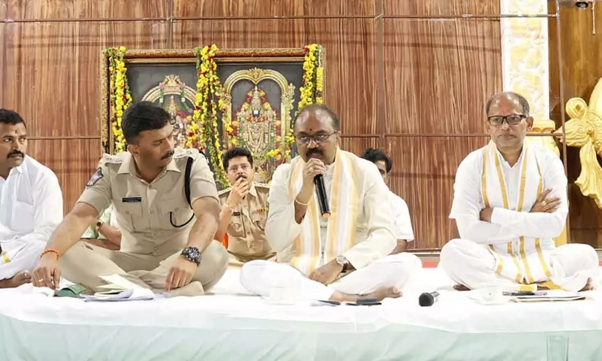 Provide collective, planned services to pilgrims during Ratha Saptami: TTD EO Provide collective, planned services to pilgrims during Ratha Saptami: TTD EO