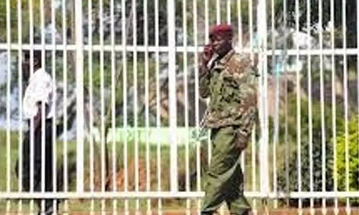 Al-Shahab suspects abduct five Kenyan officials in border region Al-Shahab suspects abduct five Kenyan officials in border region