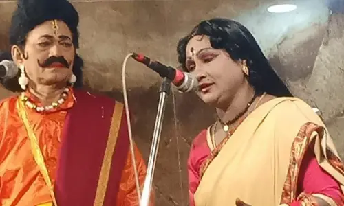 Satya Harischandra enthrals audience