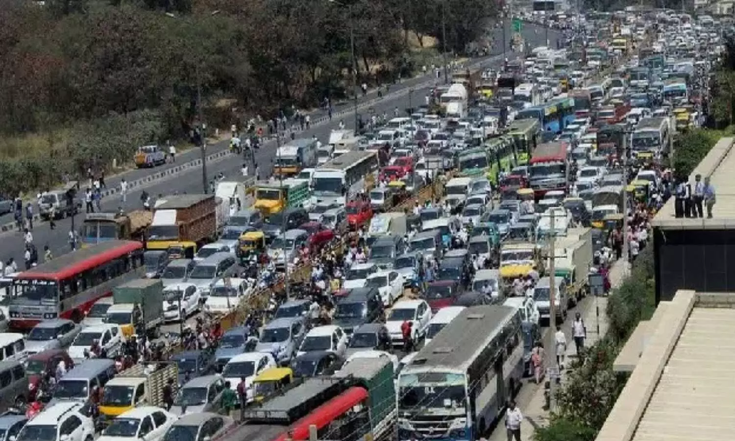 Traffic Restrictions on Kensington Road for 45 Days Due to Concretisation Work Traffic Restrictions on Kensington Road for 45 Days Due to Concretisation Work
