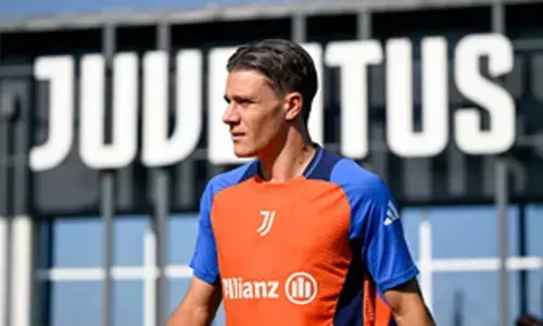 Fiorentina sign Juventus midfielder Nicolo Fagioli on loan