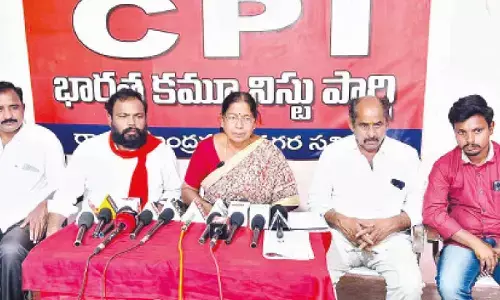 Union Budget favours corporates,ignores common people: CPI