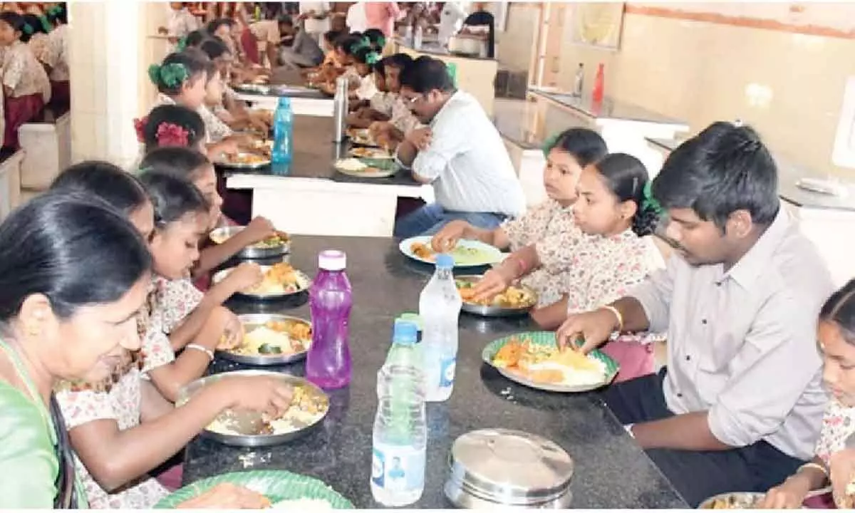 Tribal students urged to focus on getting good marks in exams Tribal students urged to focus on getting good marks in exams