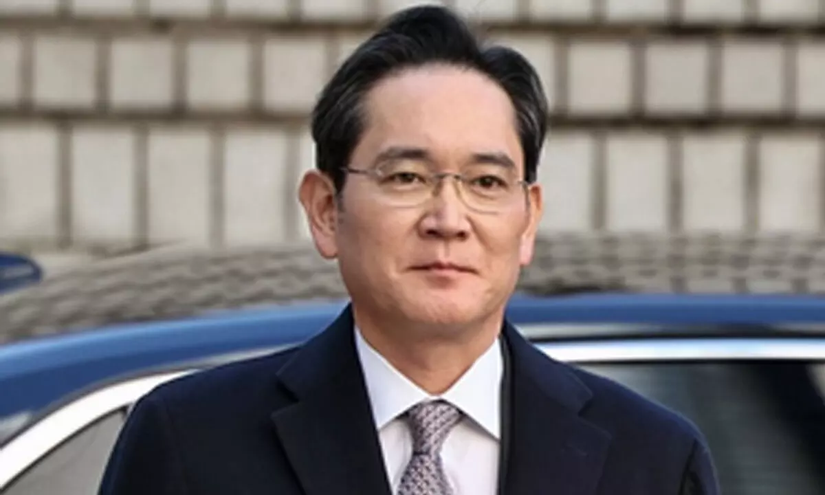 Prosecution requests panel to deliberate on whether to appeal Samsung Chairman acquittal Prosecution requests panel to deliberate on whether to appeal Samsung Chairman acquittal