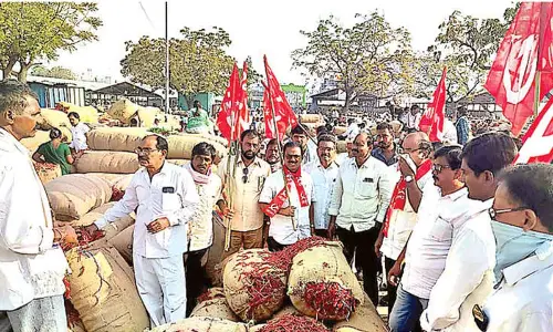 CPM flays Centre, State apathy to farmers’ plight