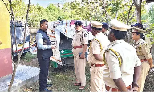 Operations reviewed at Excise Stations