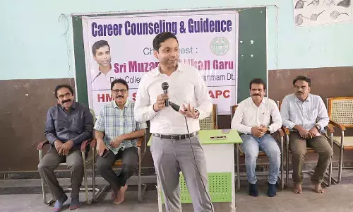 Study with a plan to achieve goals, Collector advises students