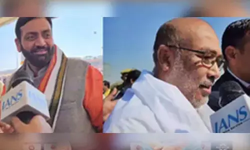 Maha Kumbh: Manipur, Haryana CMs take holy dip in Triveni Sangam