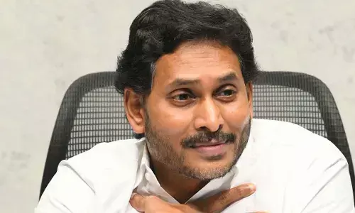 Jagan accuses Naidu of pushing state into debt trap