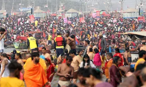 Mahakumbh 2025: Over 400 Million Devotees Gather for Sacred Dip at Triveni Sangam