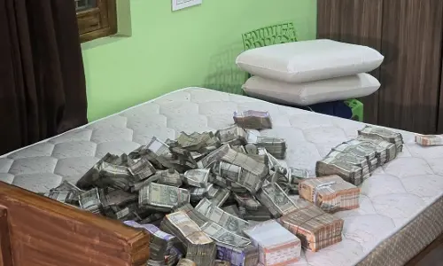 ‘Crorepati’ Odisha govt officer in Vigilance net