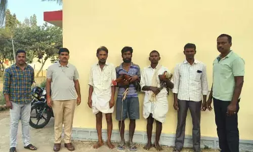 Four Arrested in Telkapally Police Raid on Cockfight Den