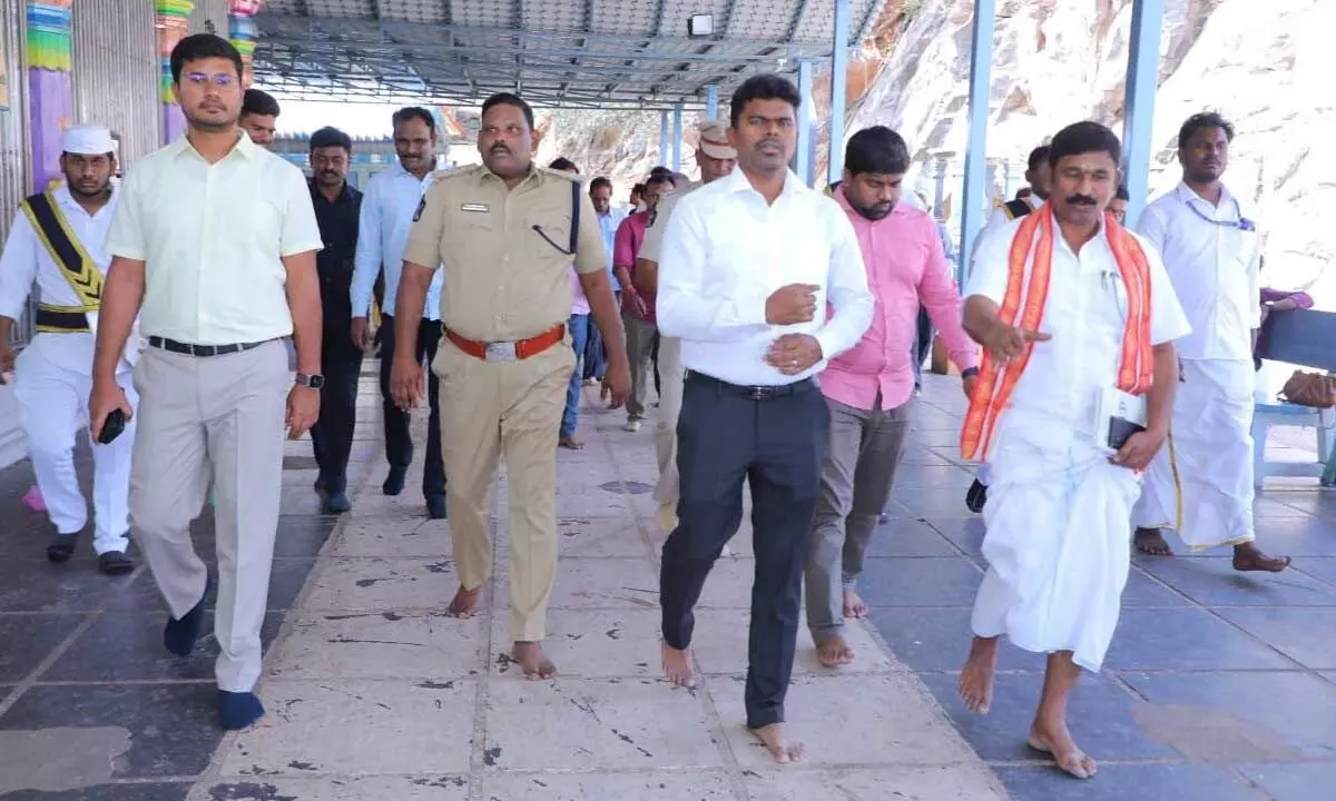 Collector suggests more Prasadam counters Collector suggests more Prasadam counters