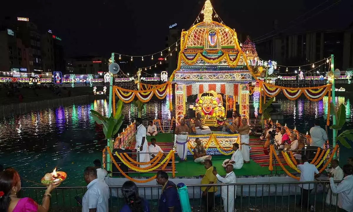 Parthasarathi Swamy along with His consorts blesses devotees