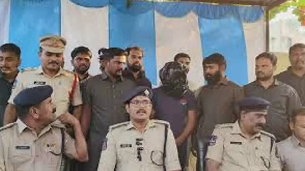 Hyderabad: Hash oil worth Rs 11L seized, one held Hyderabad: Hash oil worth Rs 11L seized, one held