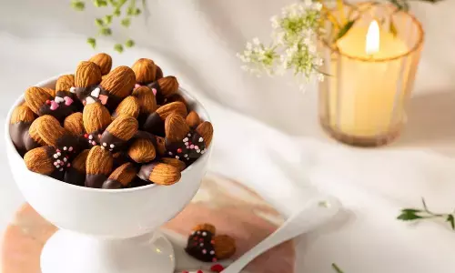 Valentine’s Day: Spread Love and Wellness with Almonds This Season