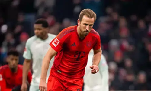 Kane powers Bayern past Bremen in Bundesliga