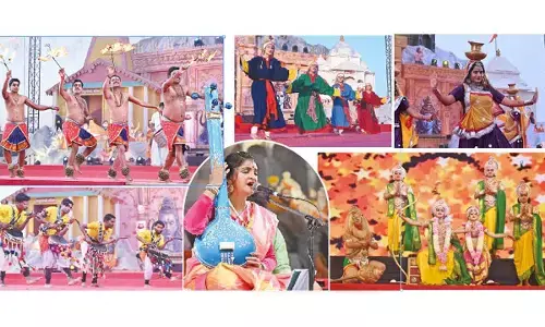 Captivating folk performances enthral devotees at Kalagram