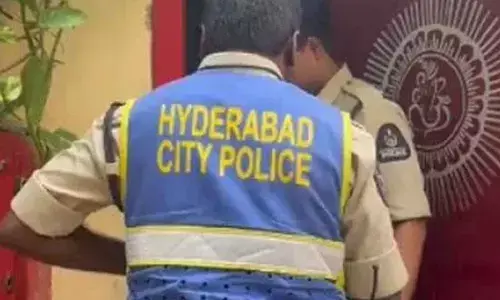 Hyderabad: Cops save woman from suicide in nick of time