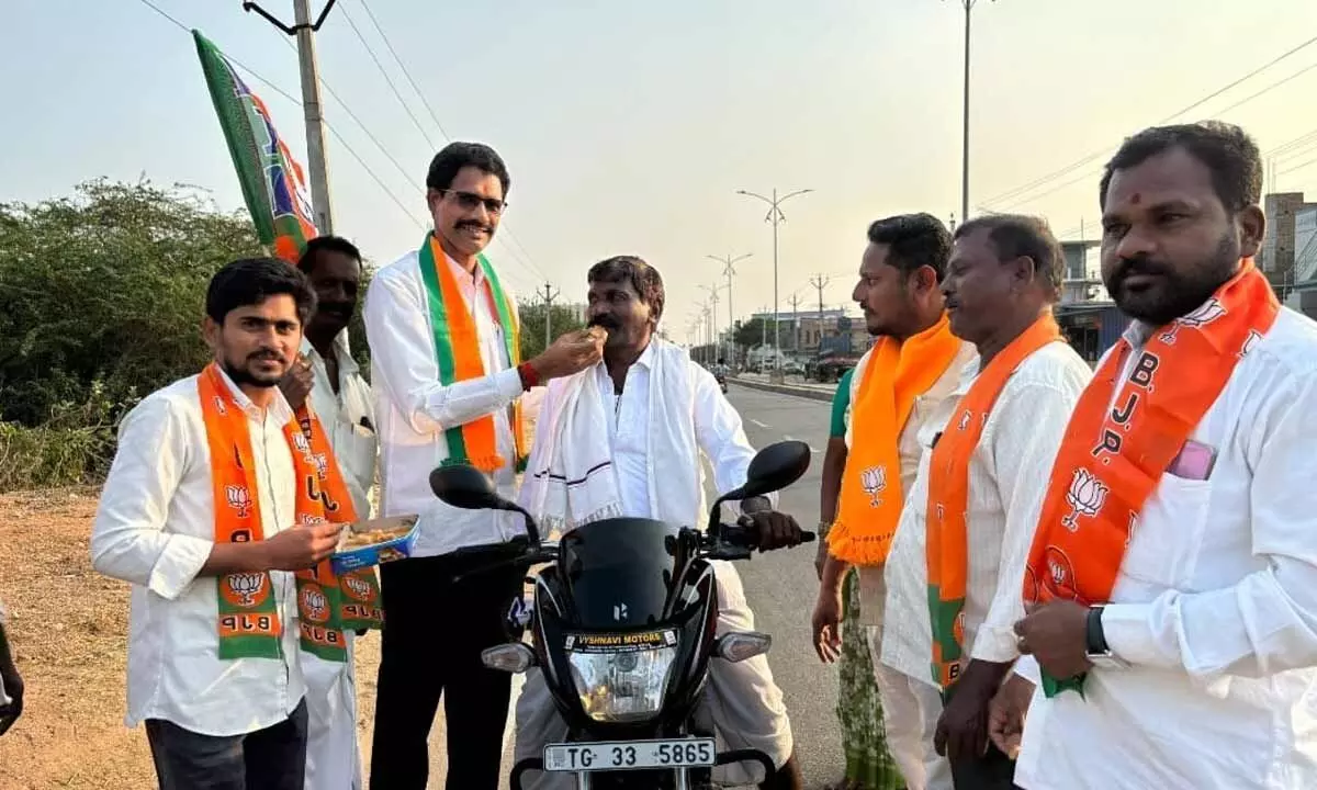 BJP Celebrates Historic Delhi Victory with Grand Festivities in Aija