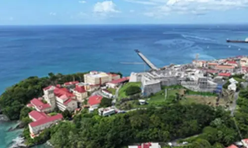 7.6-magnitude quake strikes Caribbean, tsunami warnings issued