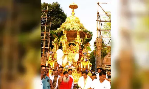 Grandeur marks Swarna Rathotsavam at Srisailam