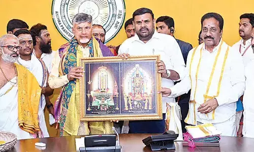 CM to present silk clothes to Sri kalahasteeswara on Feb 25