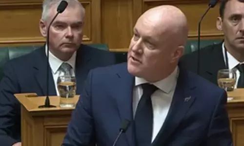 New poll shows dropping support for New Zealand govt