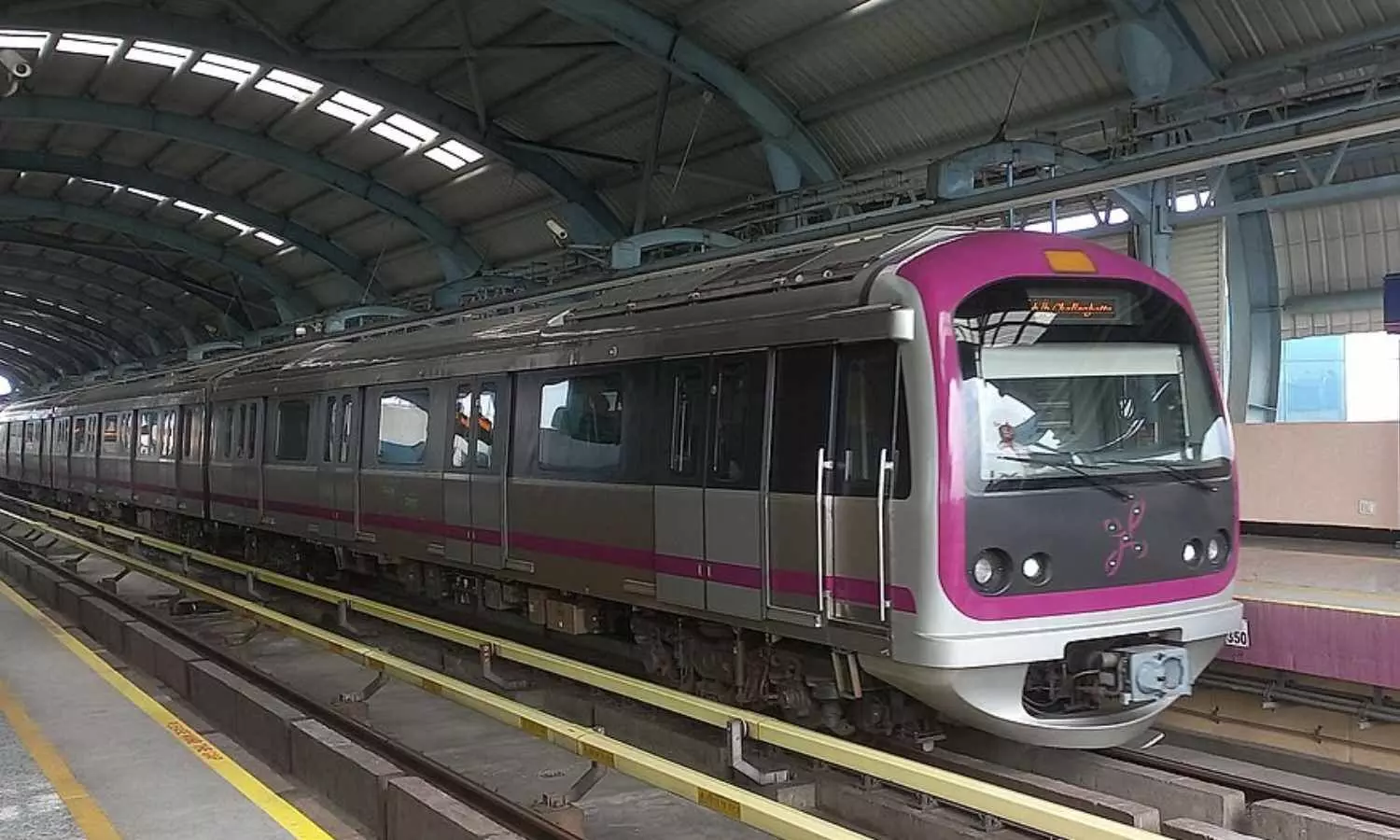 Bengaluru Metro Fares Surge by 50%, Triggers Public Outrage Bengaluru Metro Fares Surge by 50%, Triggers Public Outrage