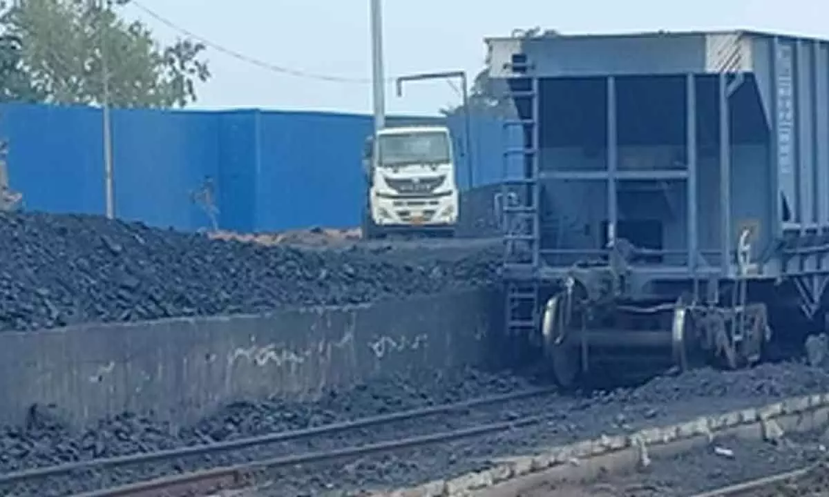 Govt gives letters of award to firms in big push to coal gasification projects