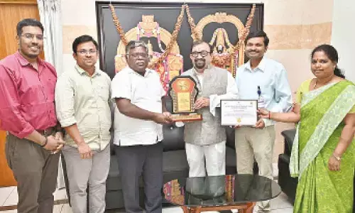 SVIMS Director Dr R V Kumar and Head of Blood Centre Dr K V Sreedhara Babu with the award winning team on Tuesday