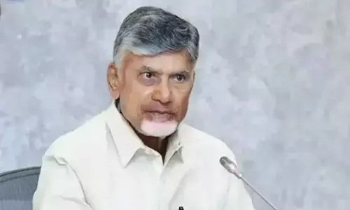CM Naidu wants roads to be pot-hole free