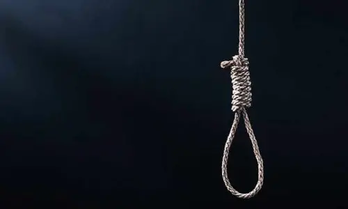 Hyderabad: Miyapur Teen Commits Suicide After Parents Phone Warning